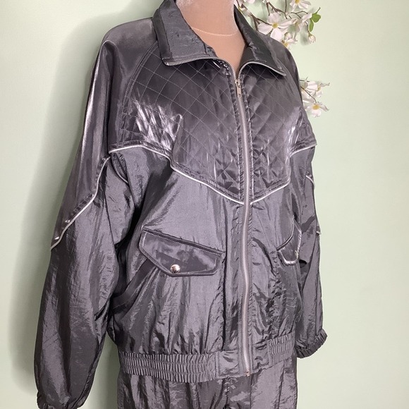 Vintage Active Frontier Metallic Silver Windbreaker Jacket & Pants Matching Set - Picture 3 of 16